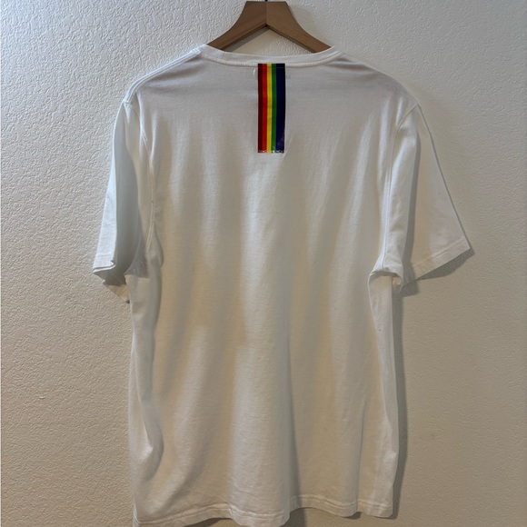 Michael Kors Rainbow Pride Tee Shirt Size XL 100% Cotton - Picture 2 of 3